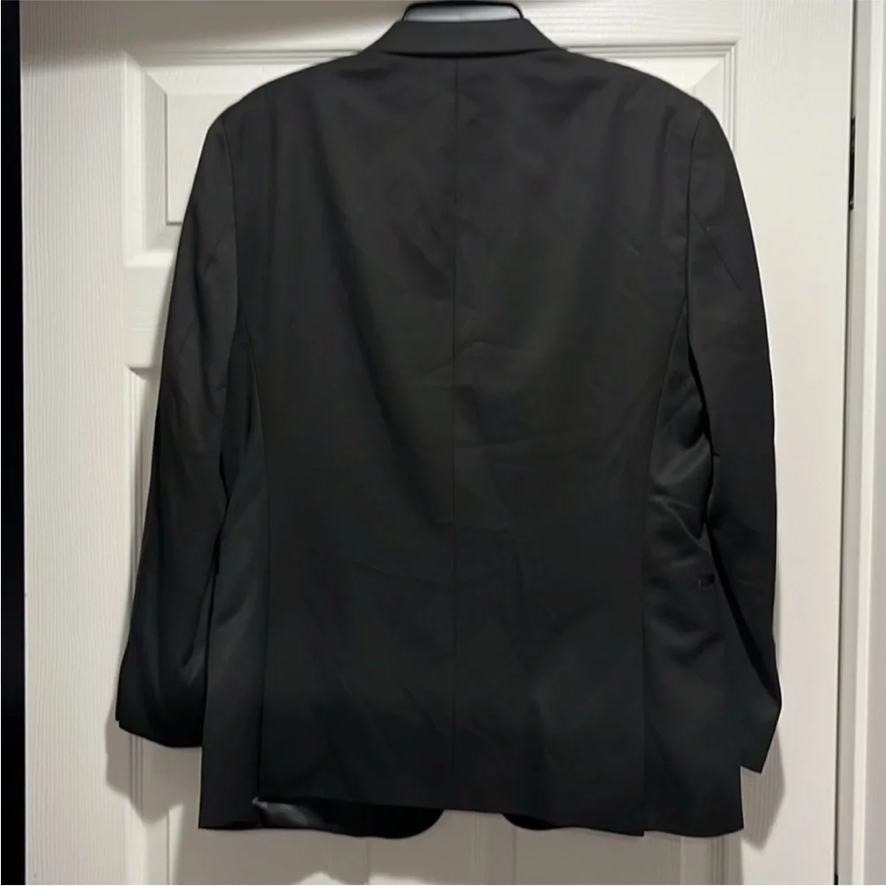 NWT! Banana Republic Men’s Tailored-Fit Tuxedo Suit Jacket - Size 42 SHORT 🎸